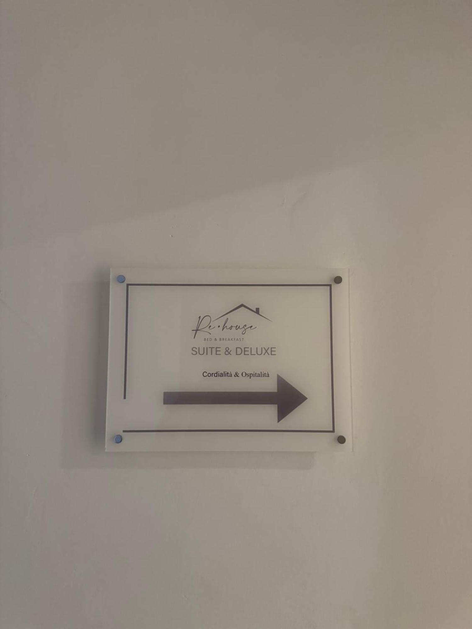 Re House Suite & Deluxe Apartament Ascoli Piceno Exterior foto